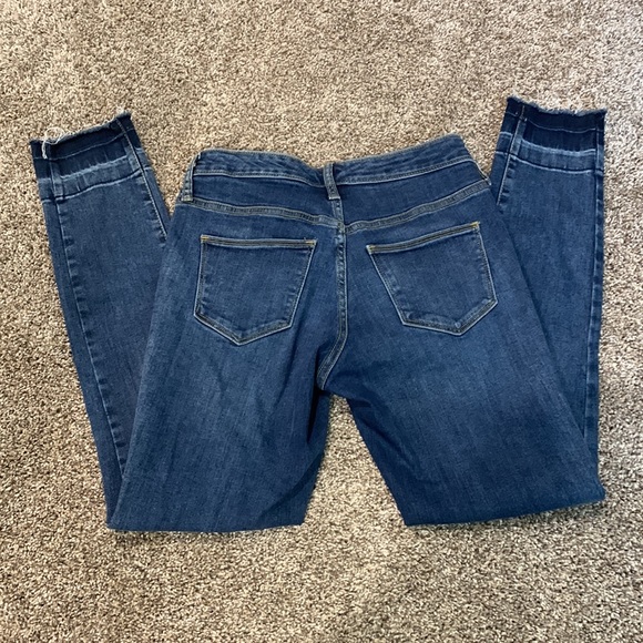 Universal Thread Mid-Rise Skinny - Raw Hem - Picture 5 of 5